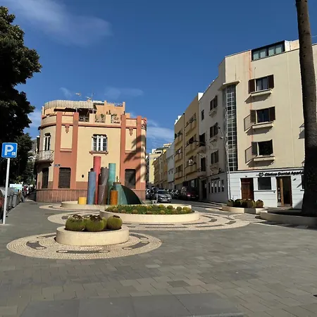 The Place Tenerife サンタクルスデテネリフェ
